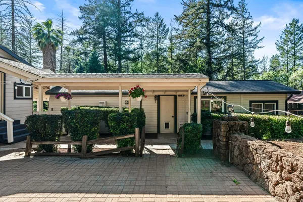 $1,395,000 | 11 Lukens Place, Angwin, CA 94508