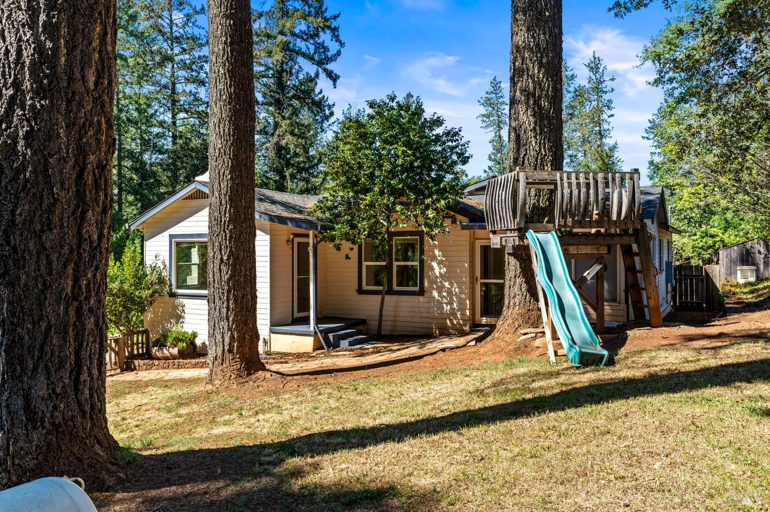 11 Lukens Place Angwin, CA 94508 - Photo 16 of 71