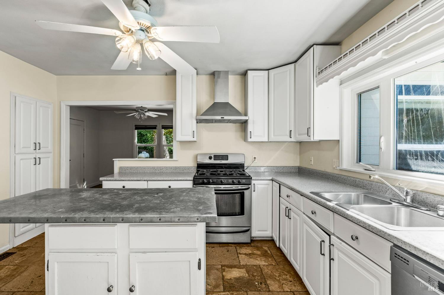 11 Lukens Place Angwin, CA 94508 - Photo 27 of 71