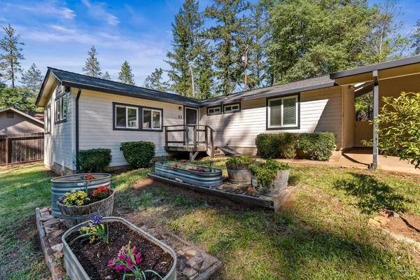 $1,195,000 | 11 Lukens Place, Angwin, CA 94508