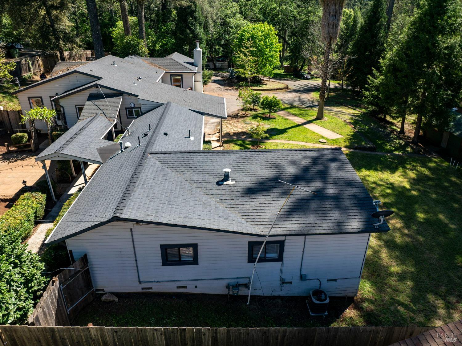 11 Lukens Place Angwin, CA 94508 - Photo 4 of 71