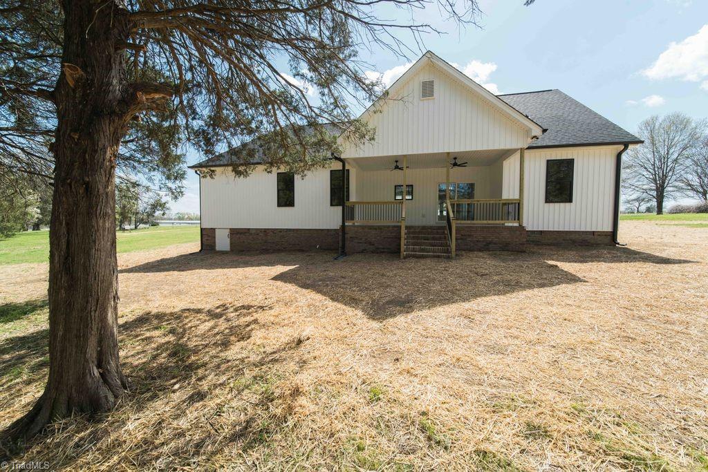 5823 Thacker Dairy Road Whitsett, NC 27377 - Photo 33 of 38