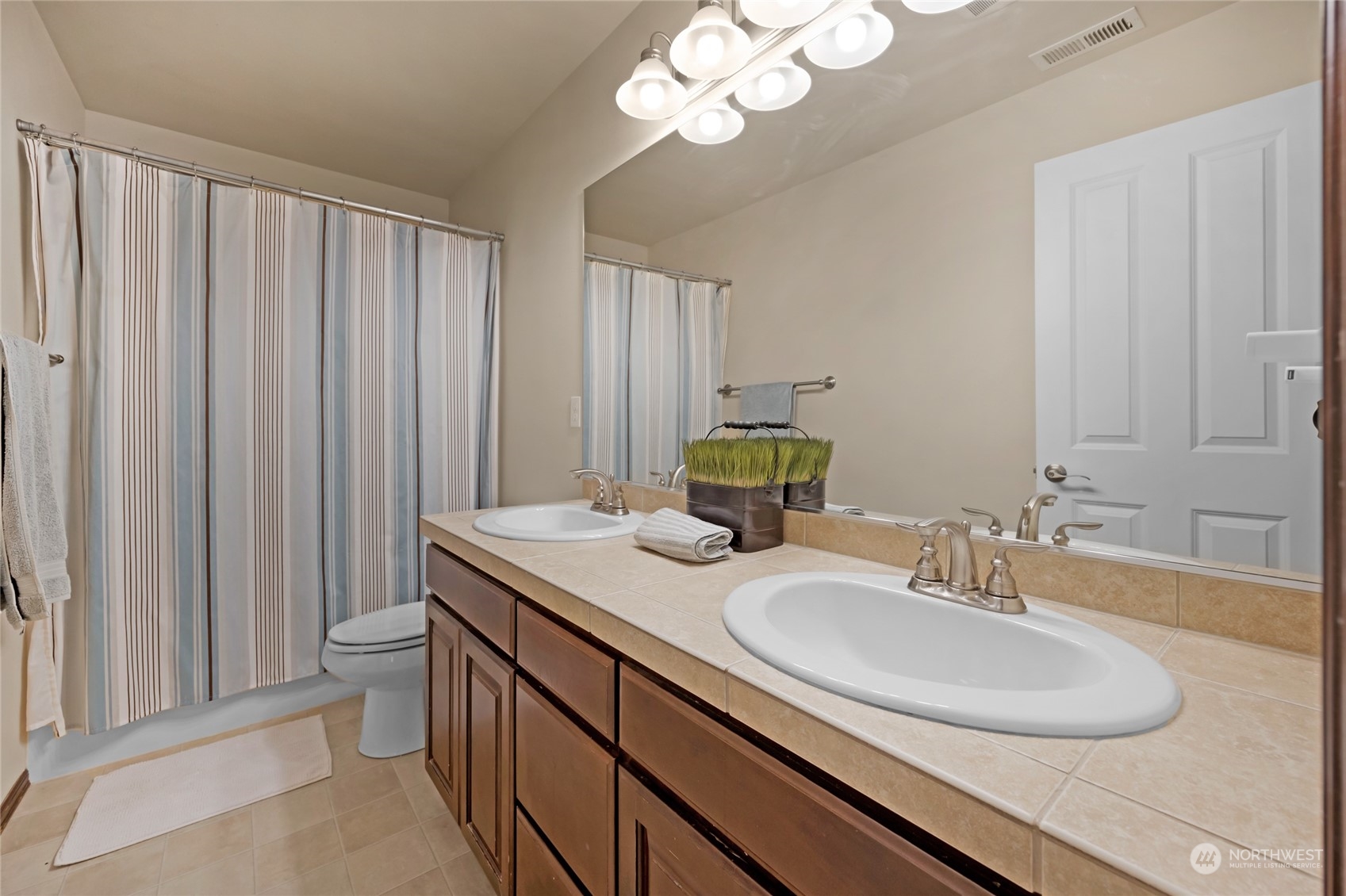 21926 43rd Drive Southeast Bothell, WA 98021 - Photo 23 of 38