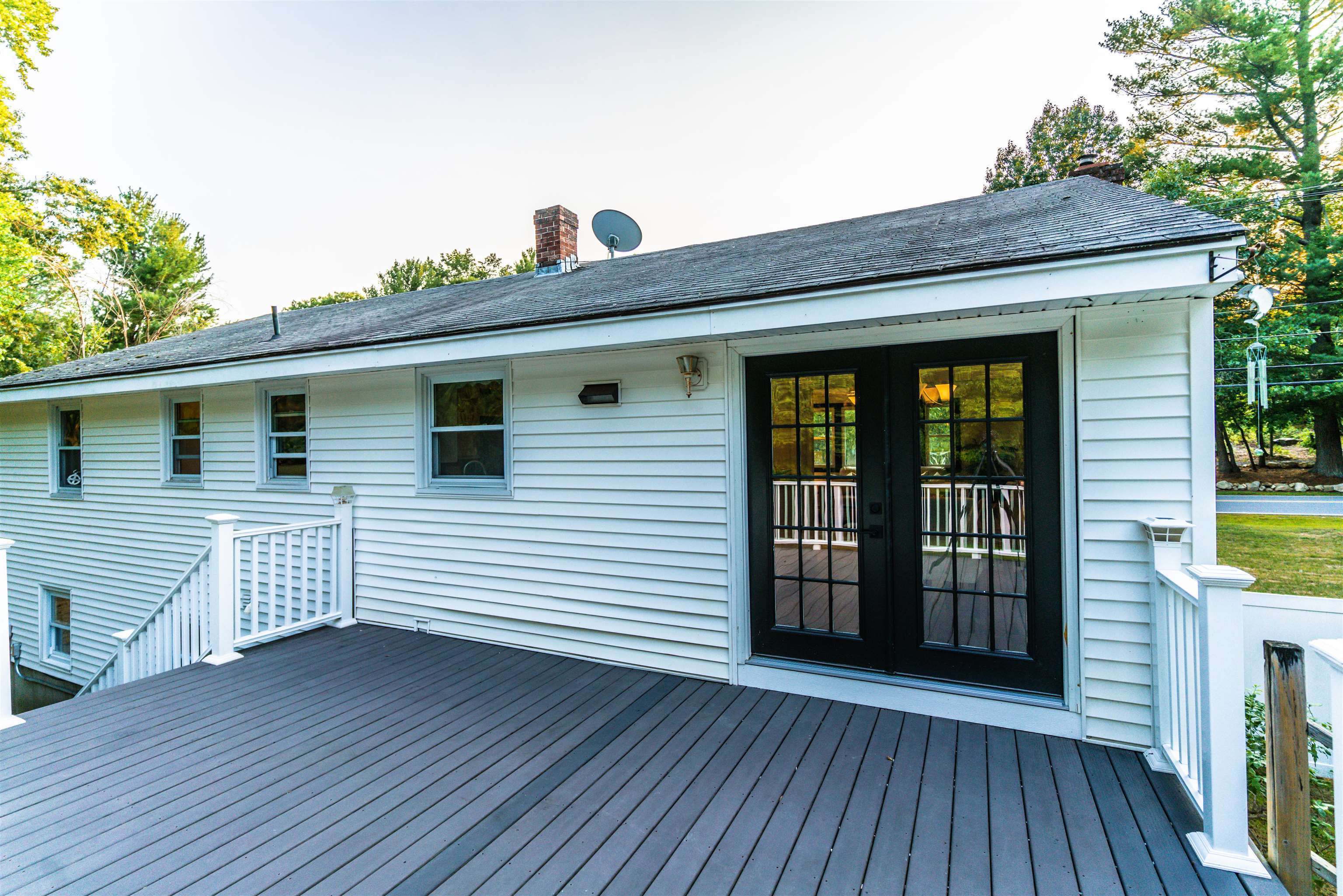 56 Nashua Road Pelham, NH 03076 - Photo 8 of 36