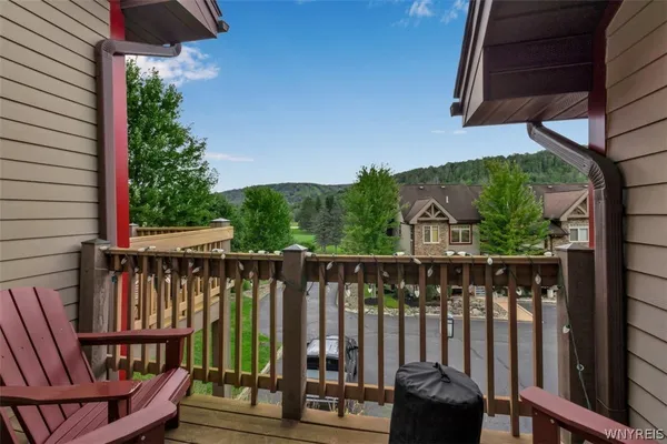 $479,900 | 9 Mountainview Upper, Ellicottville, NY 14731