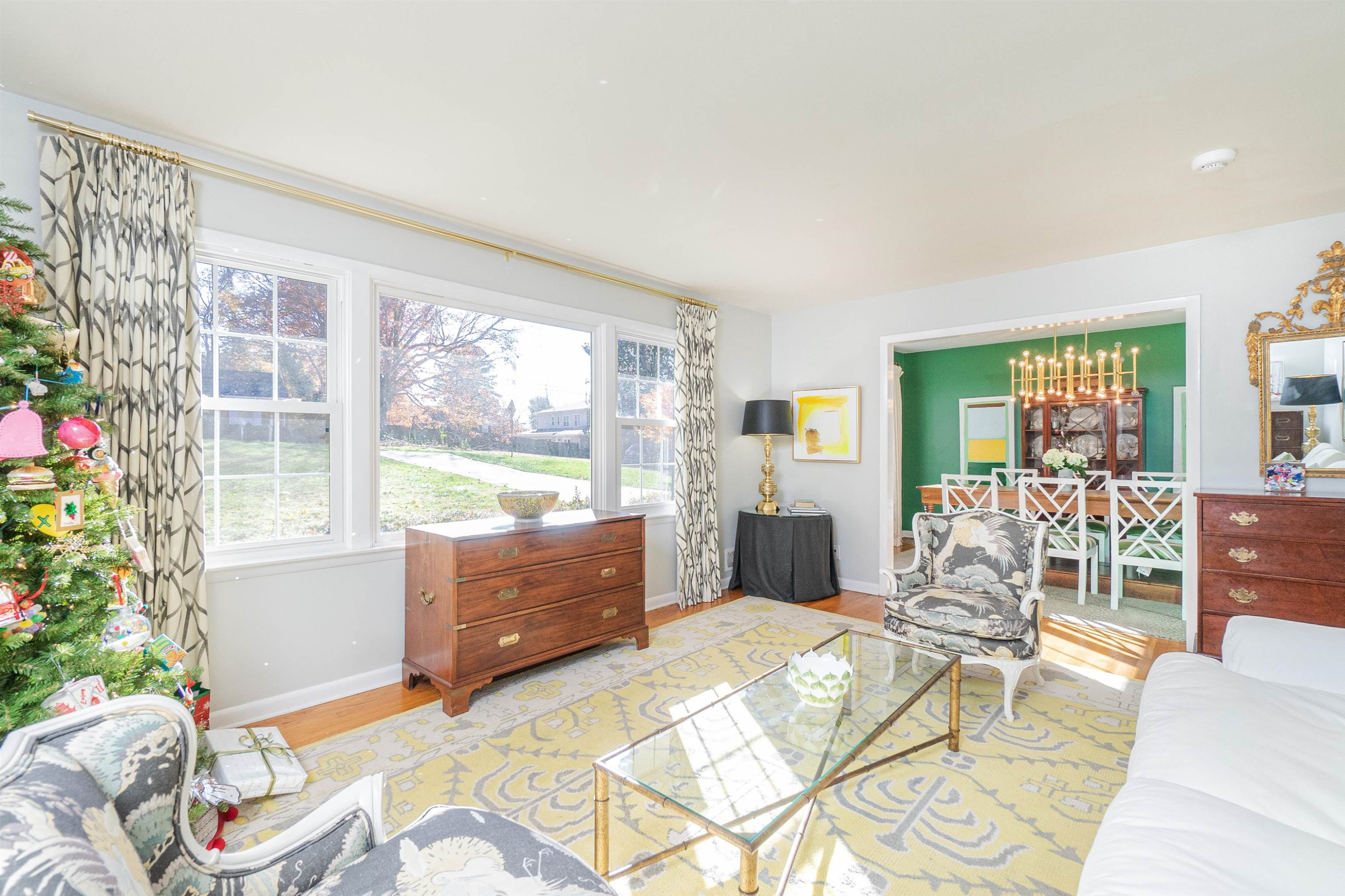 604 Davidson Street Raleigh, NC 27609 - Photo 4 of 28 Photo 4
