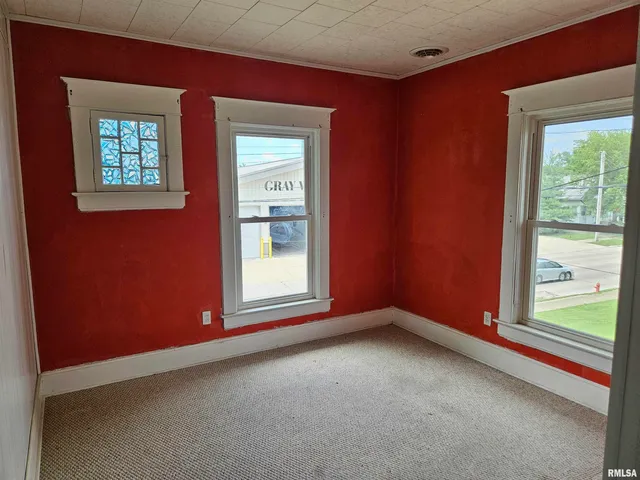 $113,000 | 1414 12th Street, Lawrenceville, IL 62439