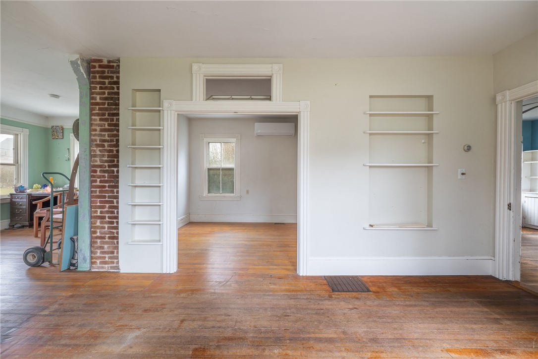 353 High Street Block Island, RI 02807 - Photo 9 of 50