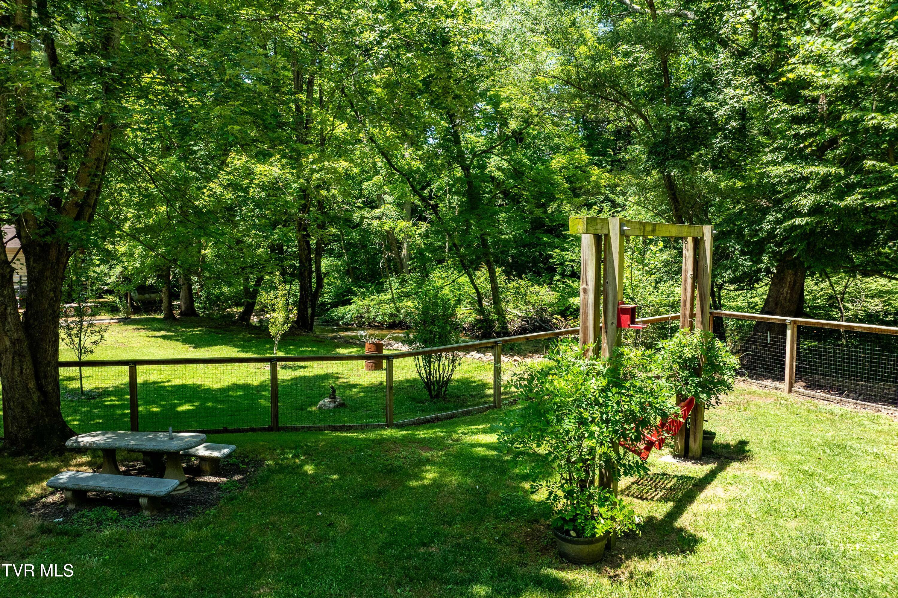 135 Grindstaff Hollow Road Elizabethton, TN 37643 - Photo 112 of 116 135 Grindstaff Hollow (20 of 83)