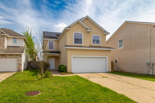 $2,150 | 3215 Sapphire Star Drive, Houston, TX 77082