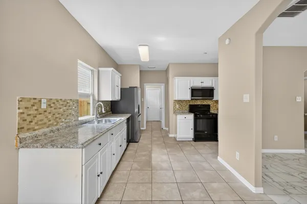 $2,150 | 3215 Sapphire Star Drive, Houston, TX 77082