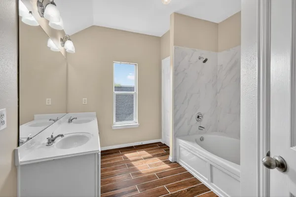 $2,150 | 3215 Sapphire Star Drive, Houston, TX 77082