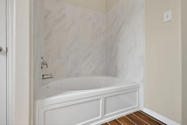 $2,150 | 3215 Sapphire Star Drive, Houston, TX 77082