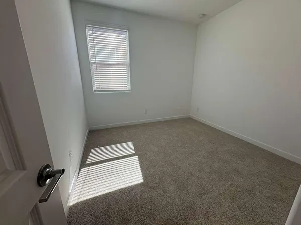 $2,400 | 4738 East Kenneth Lane, San Tan Valley, AZ 85143