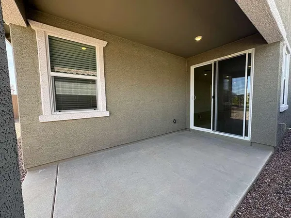$2,400 | 4738 East Kenneth Lane, San Tan Valley, AZ 85143