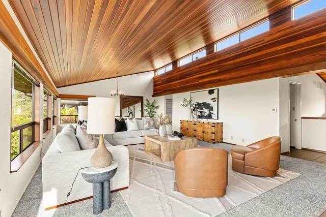 $3,495,000 | 6960 Via Estrada, La Jolla, CA 92037