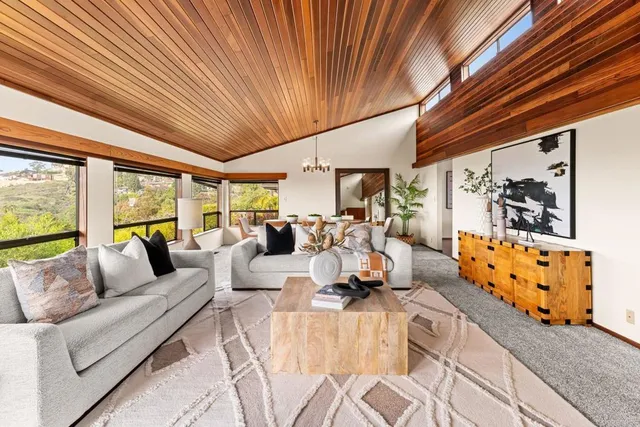 $3,495,000 | 6960 Via Estrada, La Jolla, CA 92037