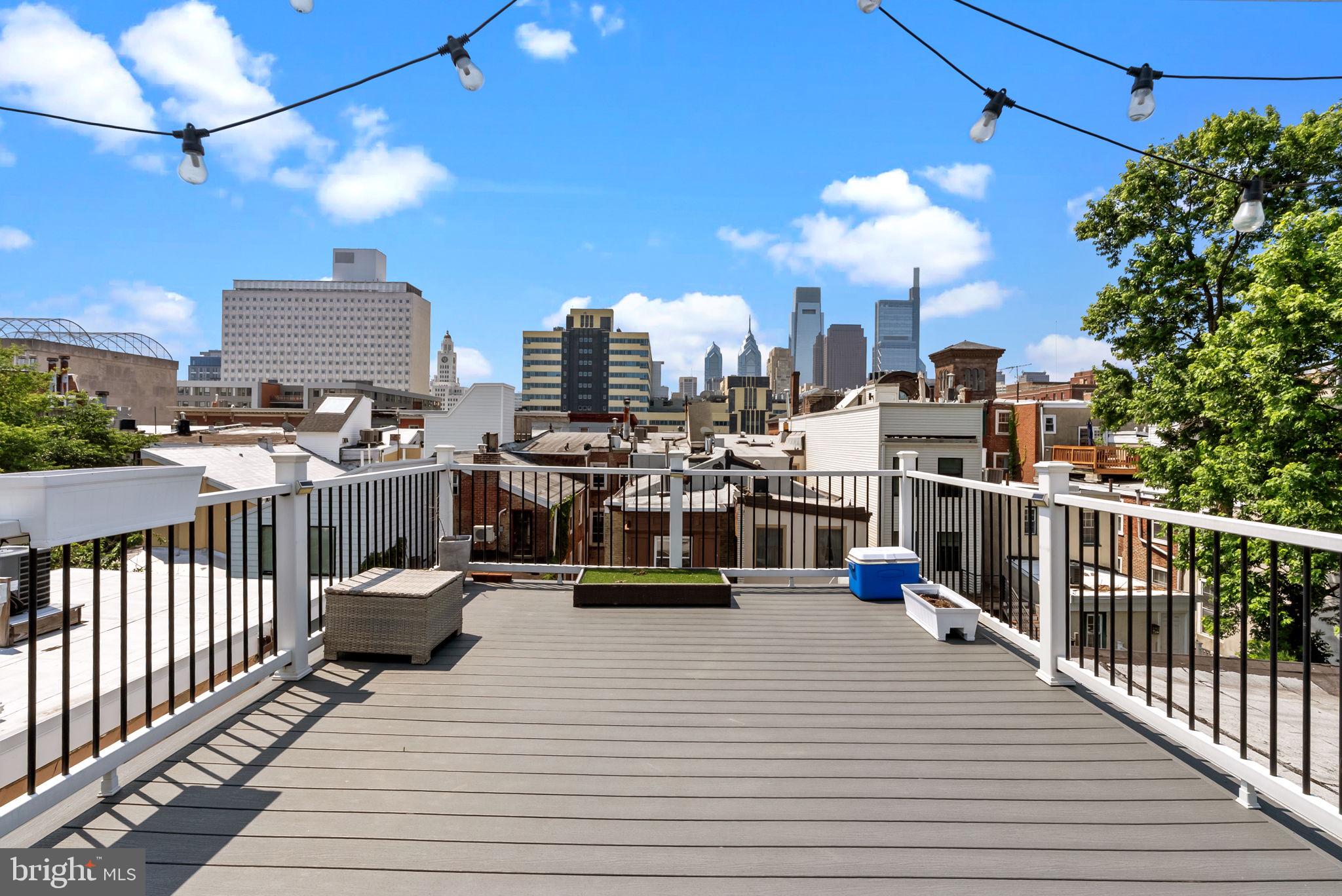 1518 Mt Vernon Street, Unit 3 Philadelphia, PA 19130 - Photo 22 of 24 a view of a terrace
