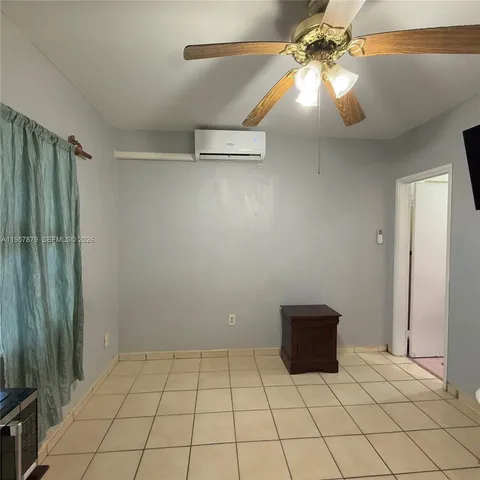 $1,250 | 275 West 16th Street, Hialeah, FL 33010