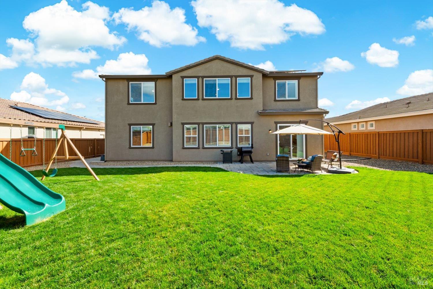 710 Fielding Way Dixon, CA 95620 - Photo 81 of 104 a front view of a house with yard