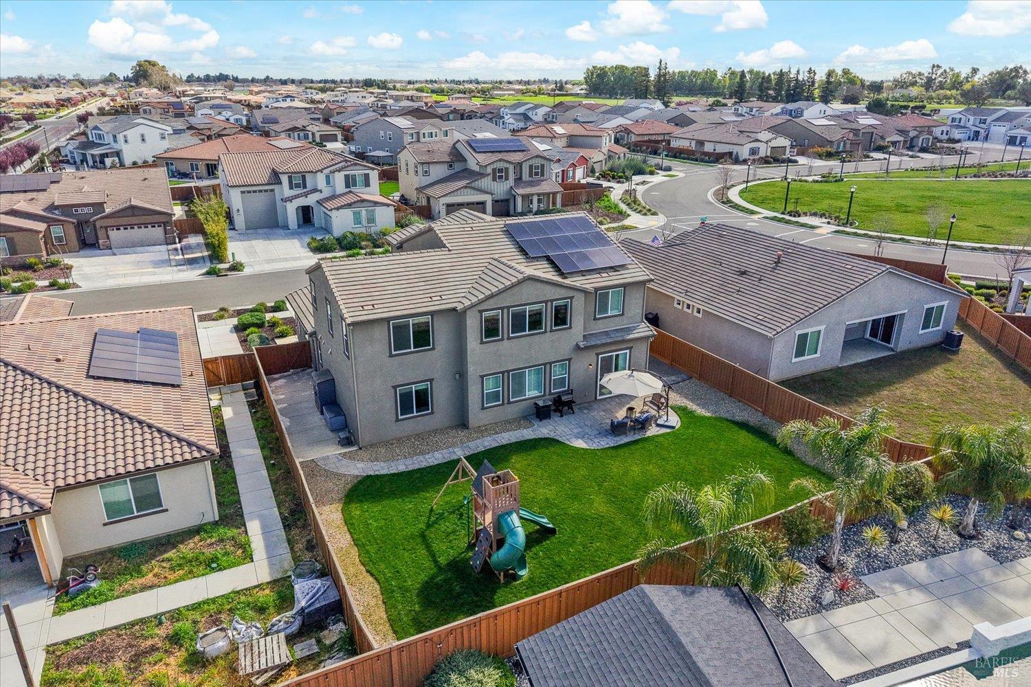710 Fielding Way Dixon, CA 95620 - Photo 92 of 104 an aerial view of multiple house
