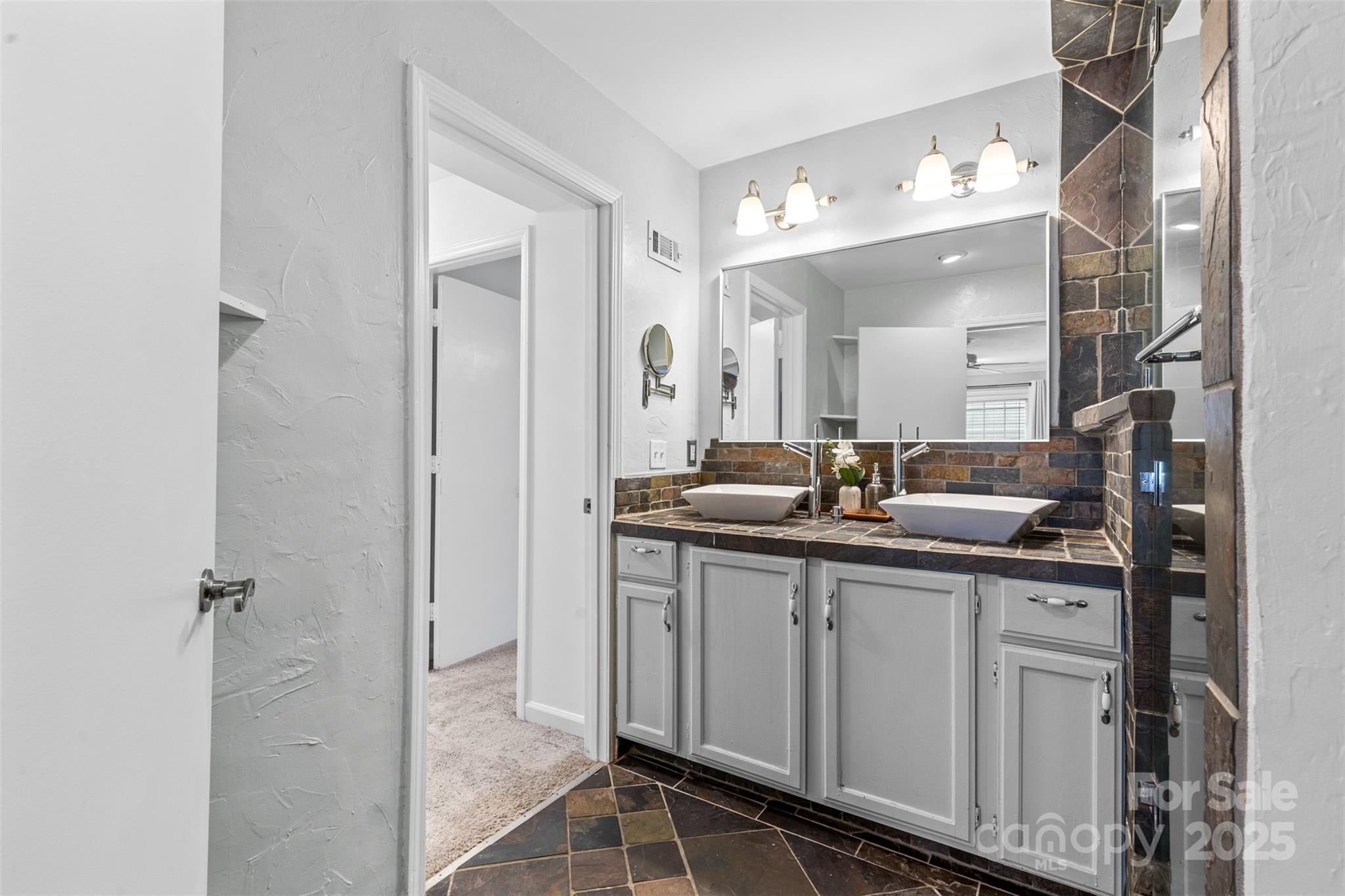 3720 Park Road, Unit K Charlotte, NC 28209 - Photo 35 of 41 Gallery Image 35