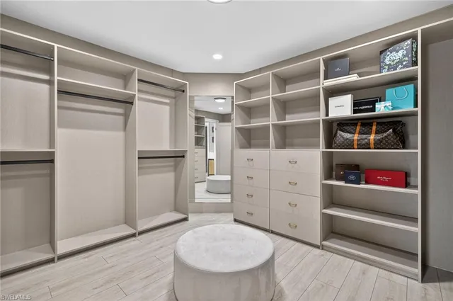 $1,695,000 | 2341 Mayfield Court, Unit 8, Naples, FL 34105