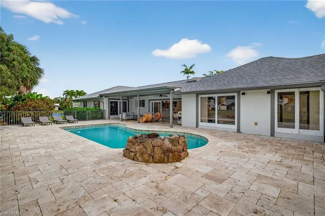 $1,695,000 | 2341 Mayfield Court, Unit 8, Naples, FL 34105