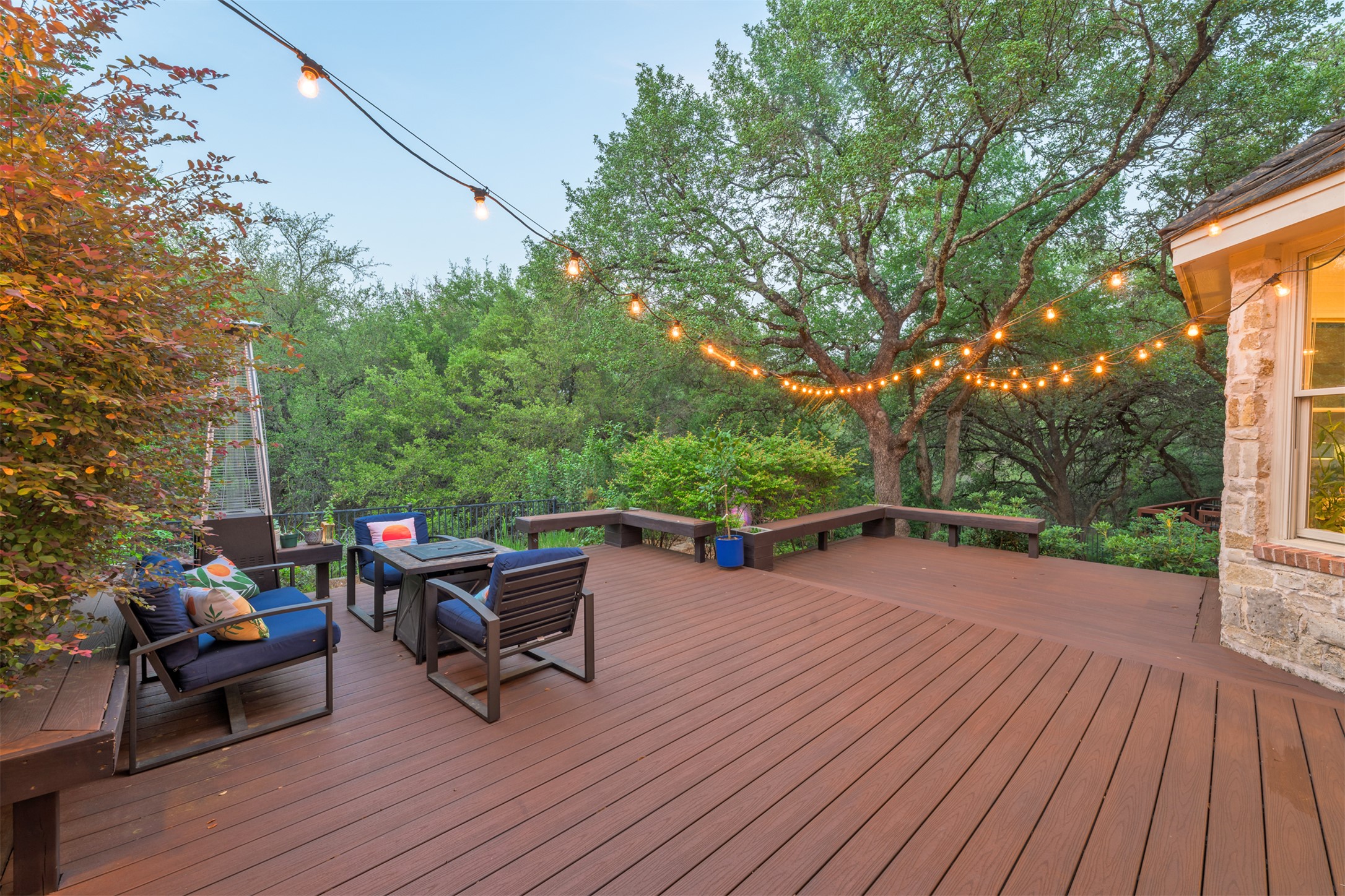 2013 Rue De St Tropez Austin, TX 78746 - Photo 29 of 34