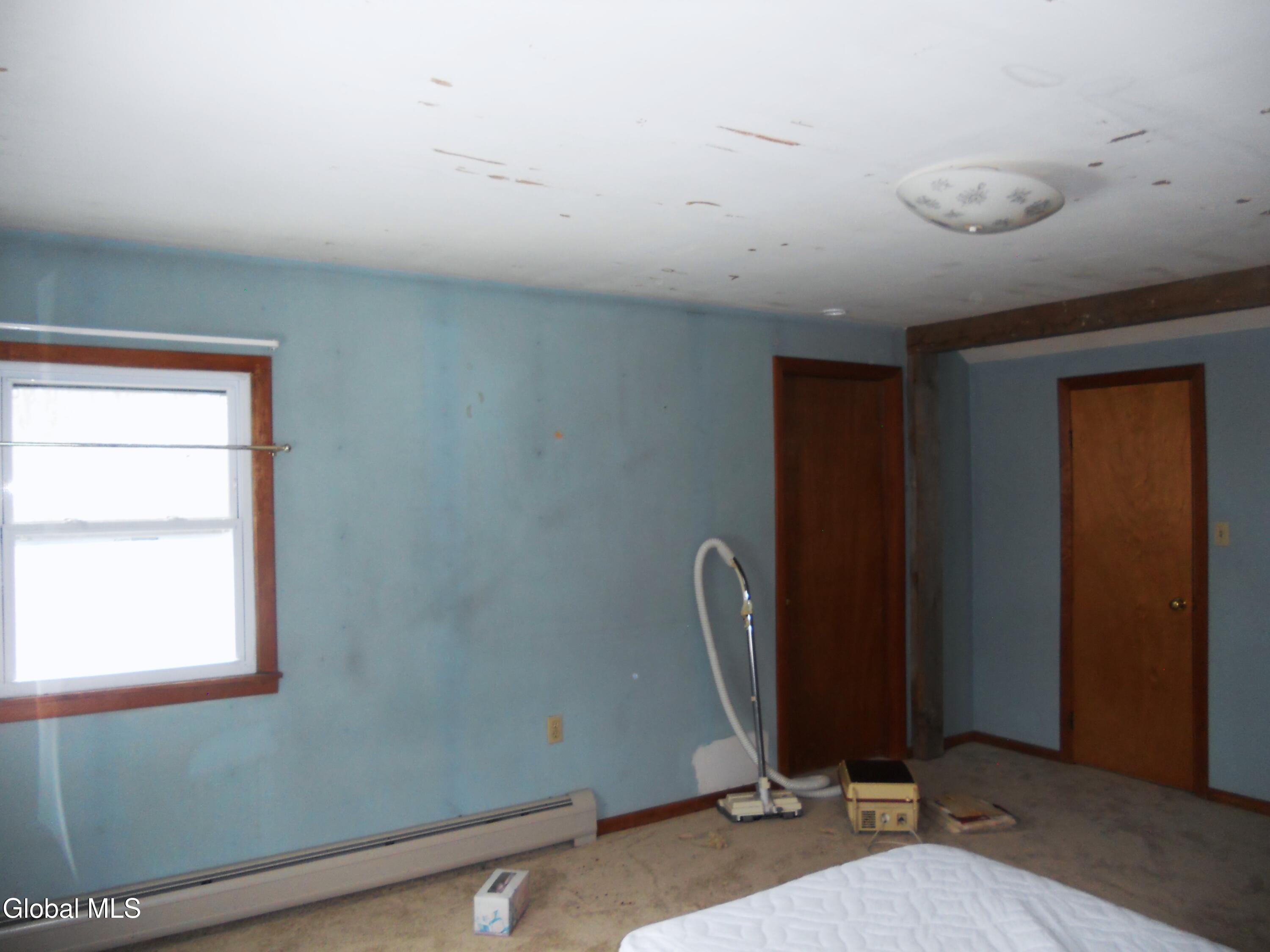 90 Tomhannock Road Valley Falls, NY 12185 - Photo 32 of 37 bedroom