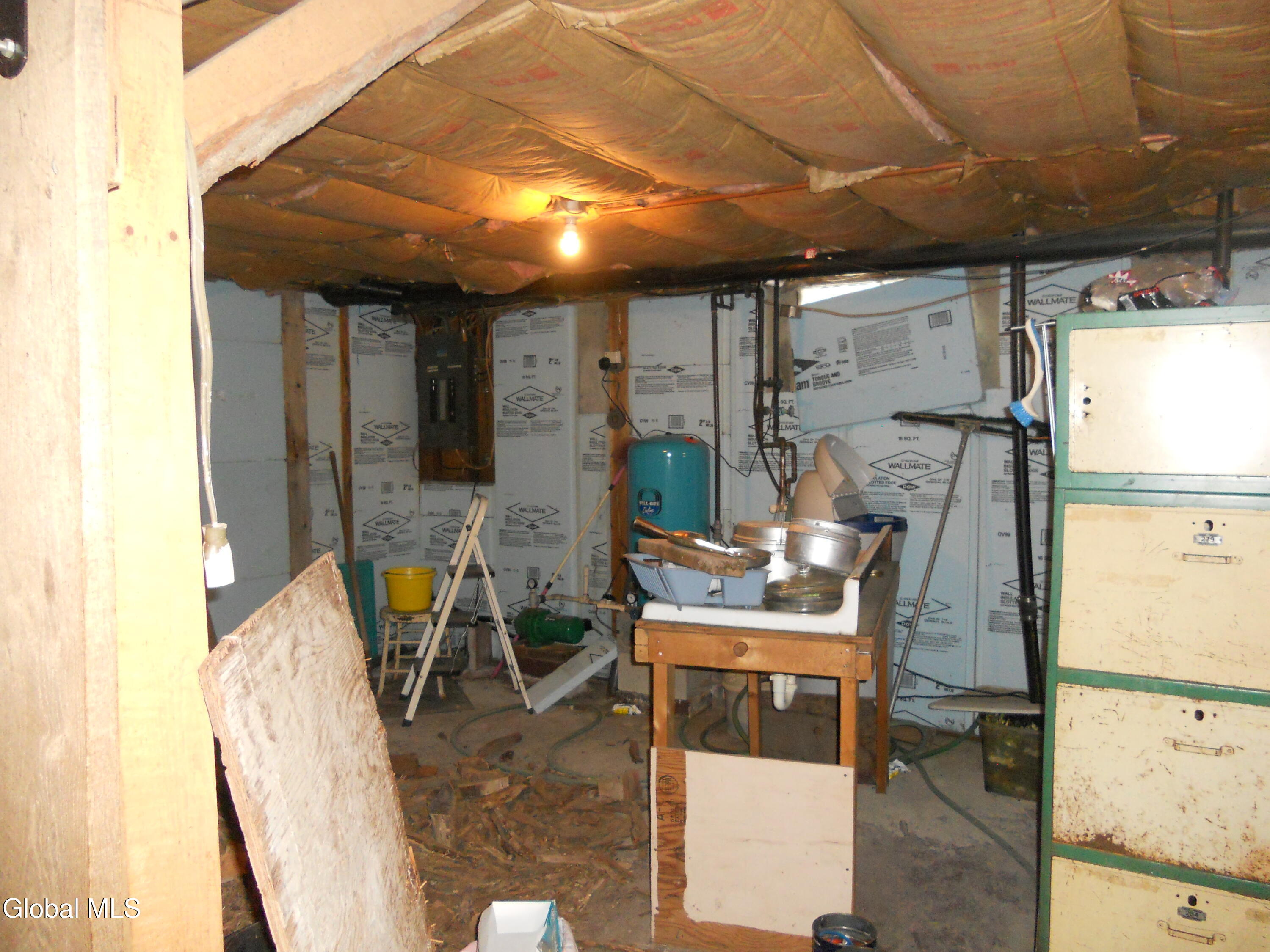 90 Tomhannock Road Valley Falls, NY 12185 - Photo 37 of 37 basement