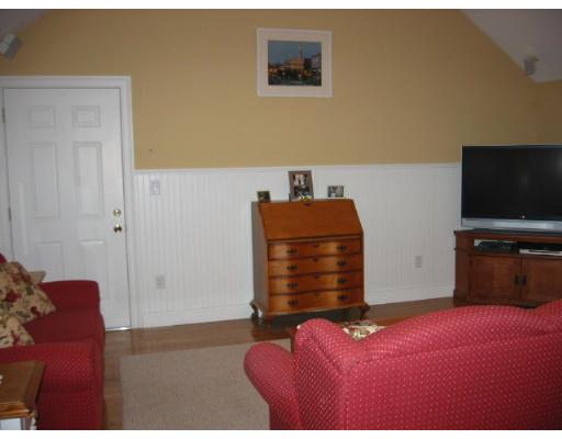 63 McClelland Road Halifax, MA 02338 - Photo 6 of 19 Gallery Image 6