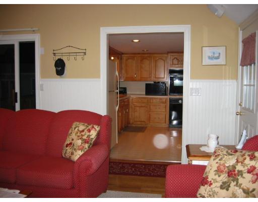 63 McClelland Road Halifax, MA 02338 - Photo 7 of 19 Gallery Image 7