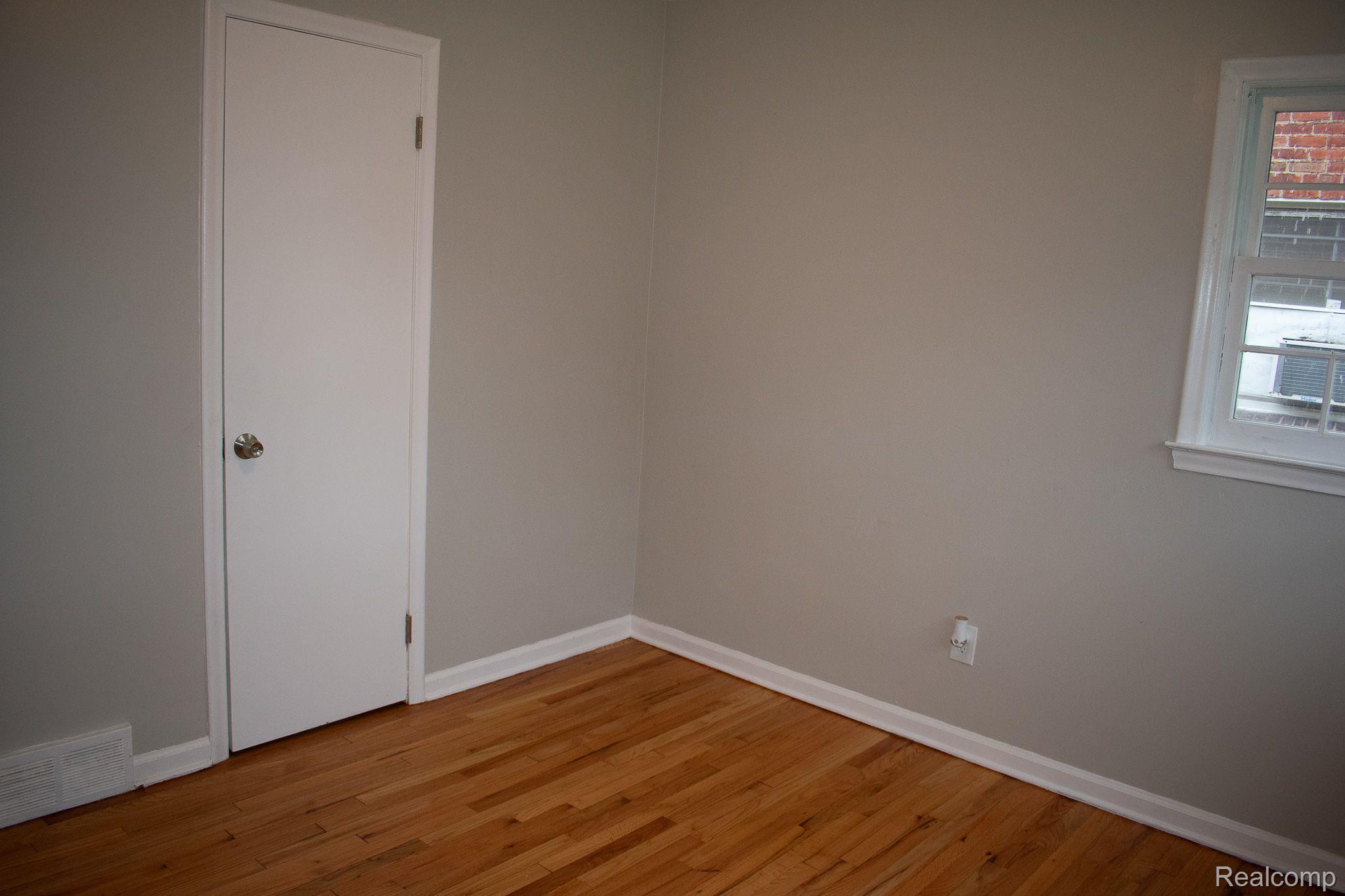 376 Sherbourne Street Inkster, MI 48141 - Photo 13 of 24 Gallery Image 13