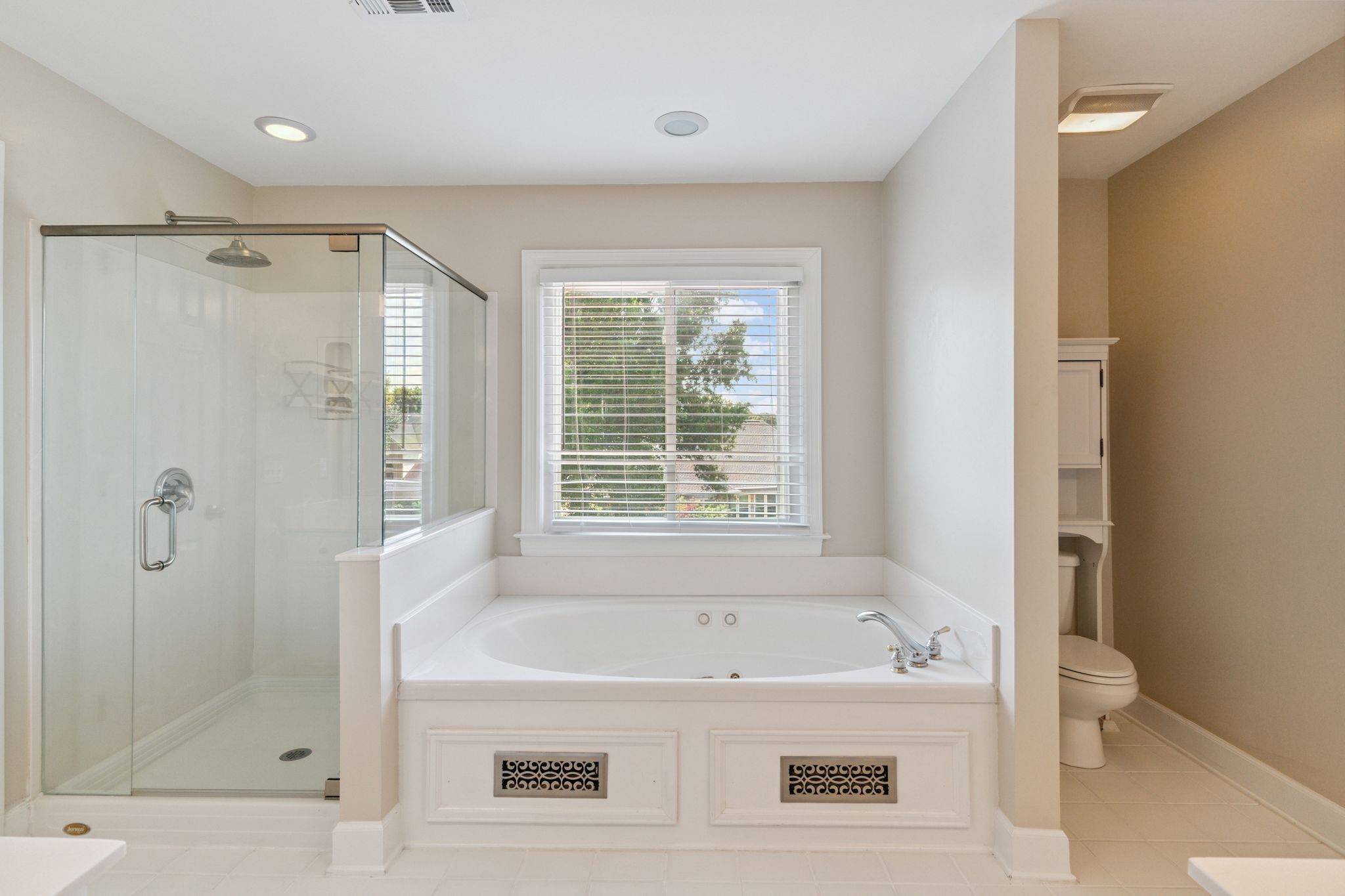 2105 Chels Way Old Hickory, TN 37138 - Photo 29 of 47 a view of bathroom with a tub shower and sink