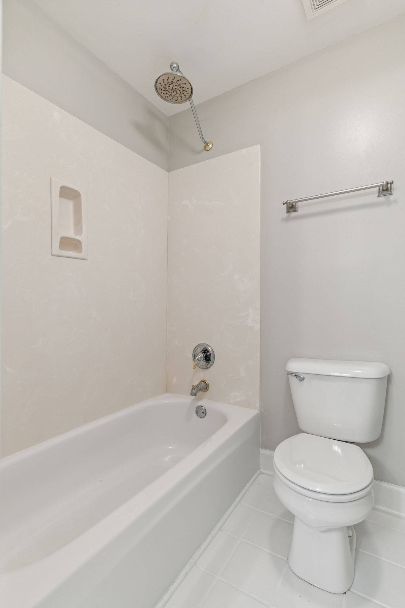 2105 Chels Way Old Hickory, TN 37138 - Photo 36 of 47 a bathroom with a toilet and a bathtub