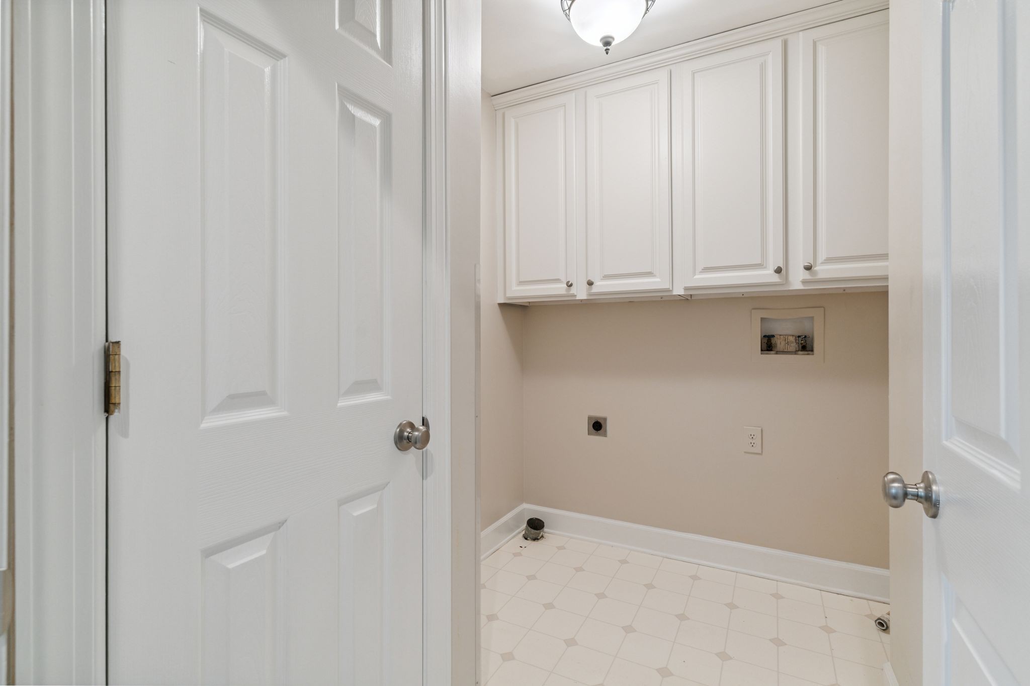2105 Chels Way Old Hickory, TN 37138 - Photo 37 of 47 a view of walk in closet