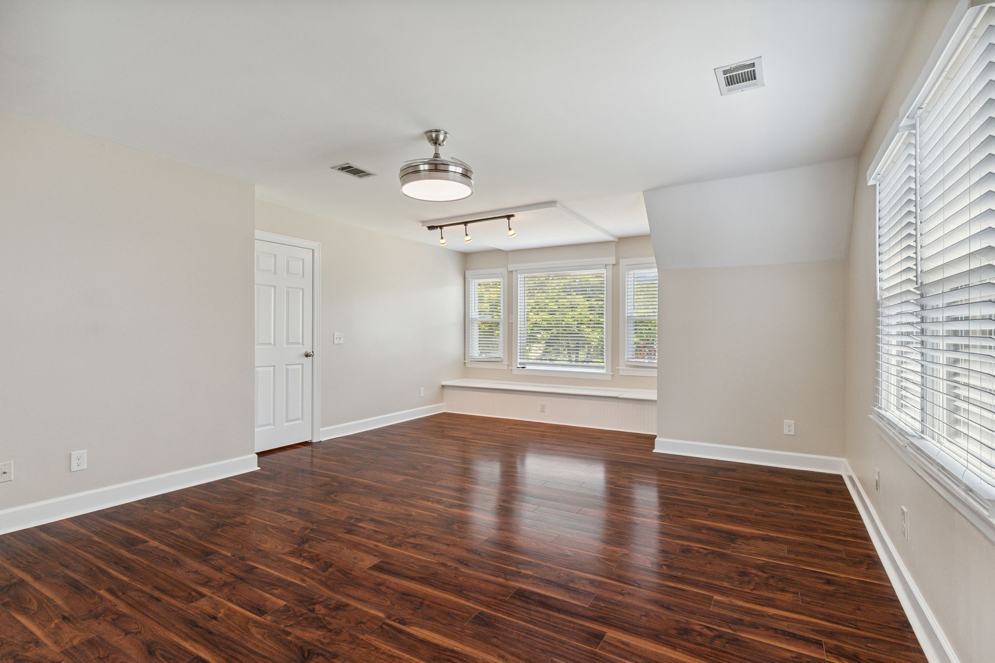 2105 Chels Way Old Hickory, TN 37138 - Photo 38 of 47 an empty room with wooden floor and windows