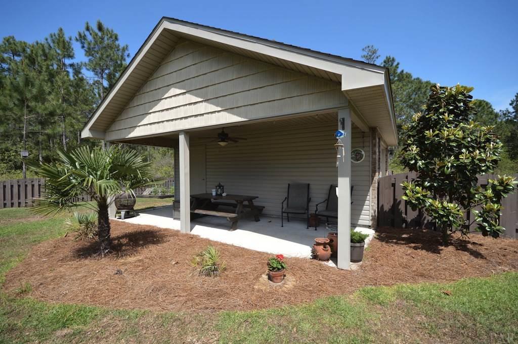 7628 Woodmont Road Navarre, FL 32566 - Photo 10 of 40 Gallery Image 10