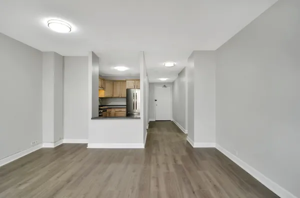 $2,500 | 405 North Wabash Avenue, Unit 5106, Chicago, IL 60611