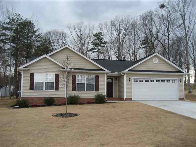 24 Sprouse Farm Way Fountain Inn, SC 29644 - Photo 1 of 15