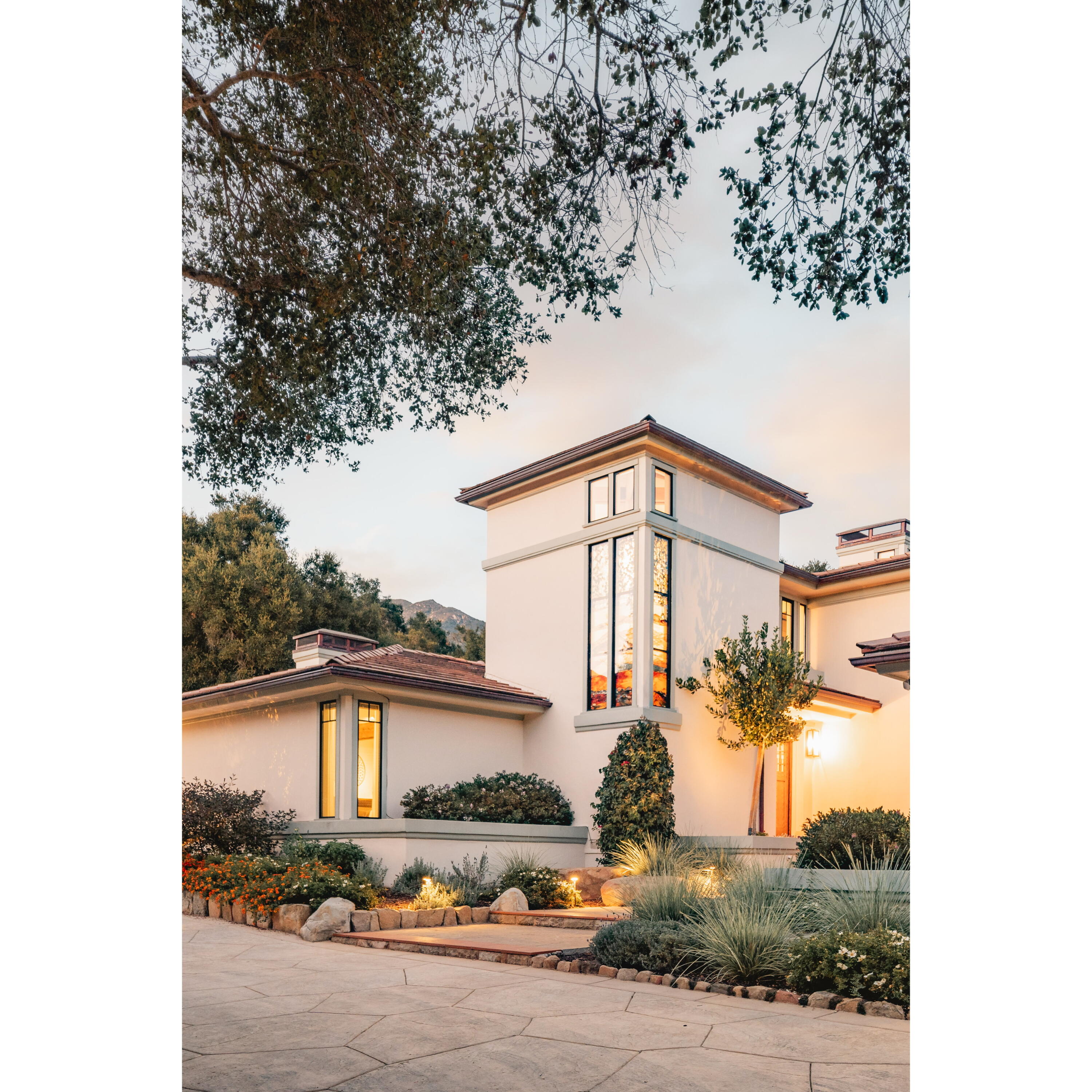 840 Ivy Lane Montecito, CA 93108 - Photo 9 of 57 a front view of a house with a yard