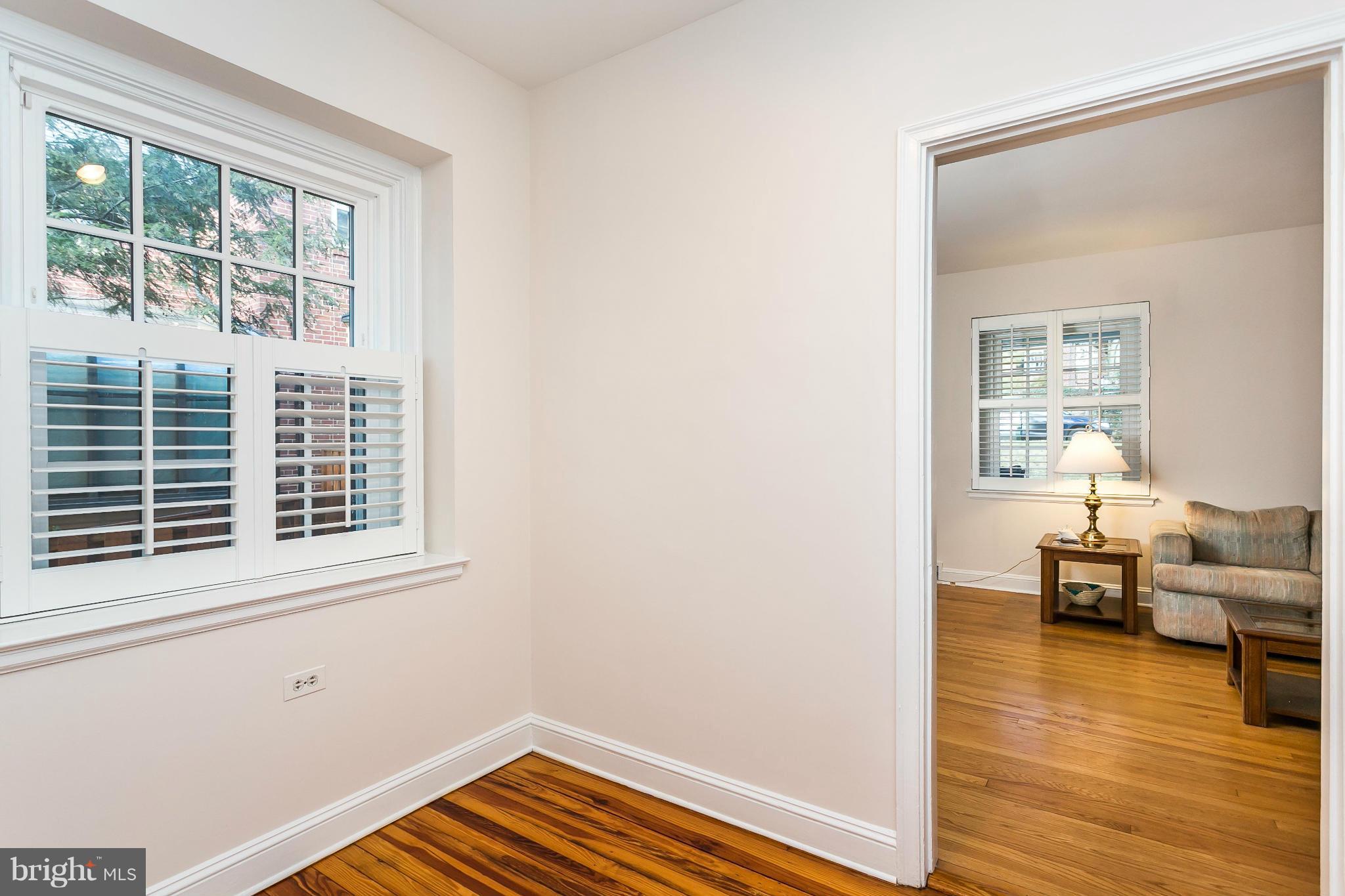 1215 Roundhill Road Baltimore, MD 21218 - Photo 7 of 30 Interior (General)