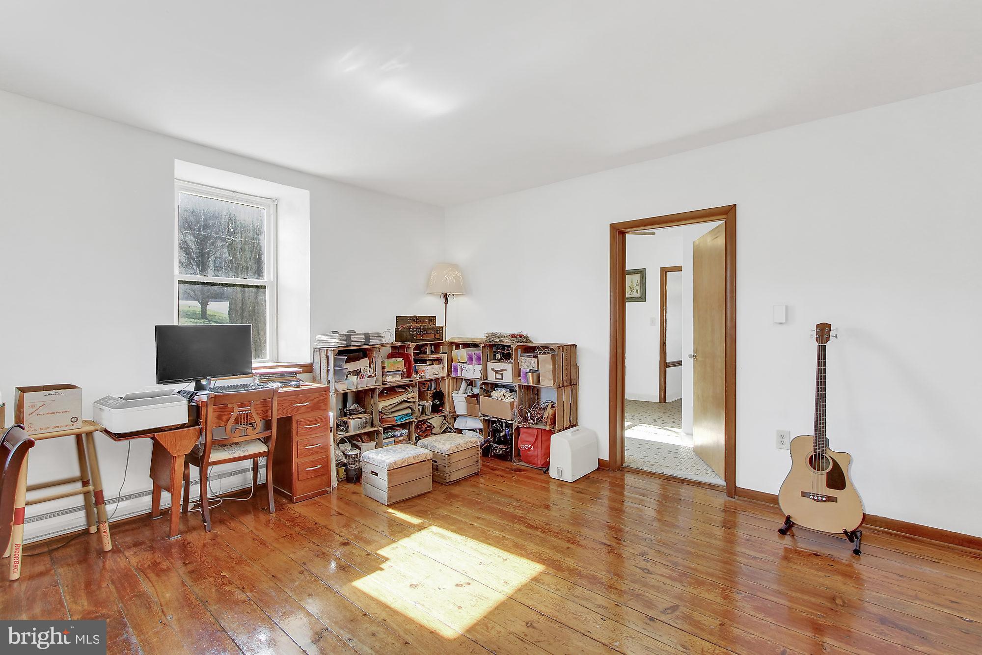 155 West Point Road Aspers, PA 17304 - Photo 4 of 54 Gallery Image 4