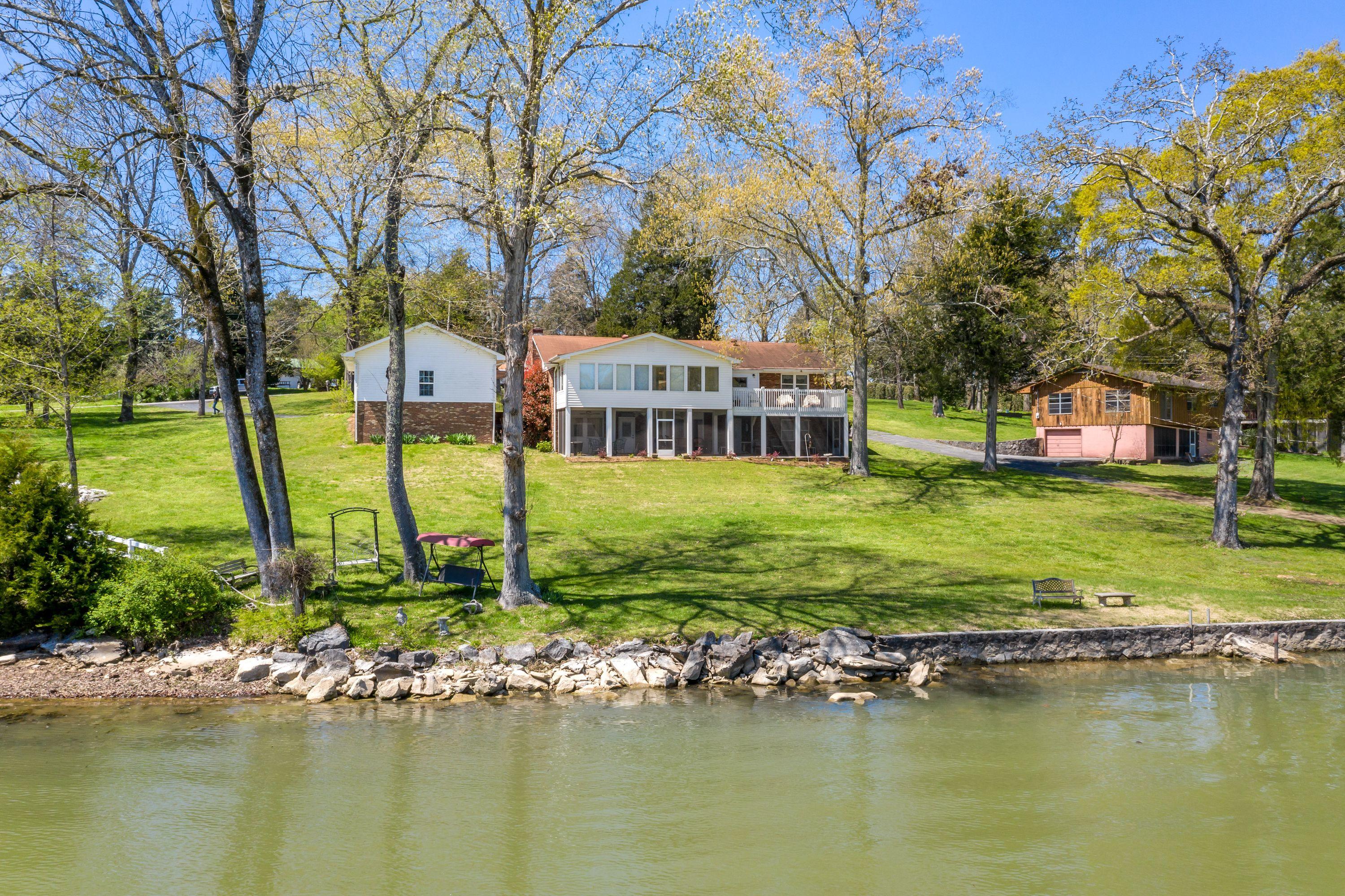 2326_N_Shore_Acres_0009
