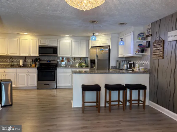 $3,000 | 803 Scott Circle, Glen Burnie, MD 21060