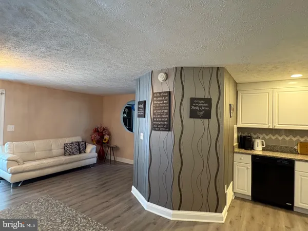 $3,000 | 803 Scott Circle, Glen Burnie, MD 21060