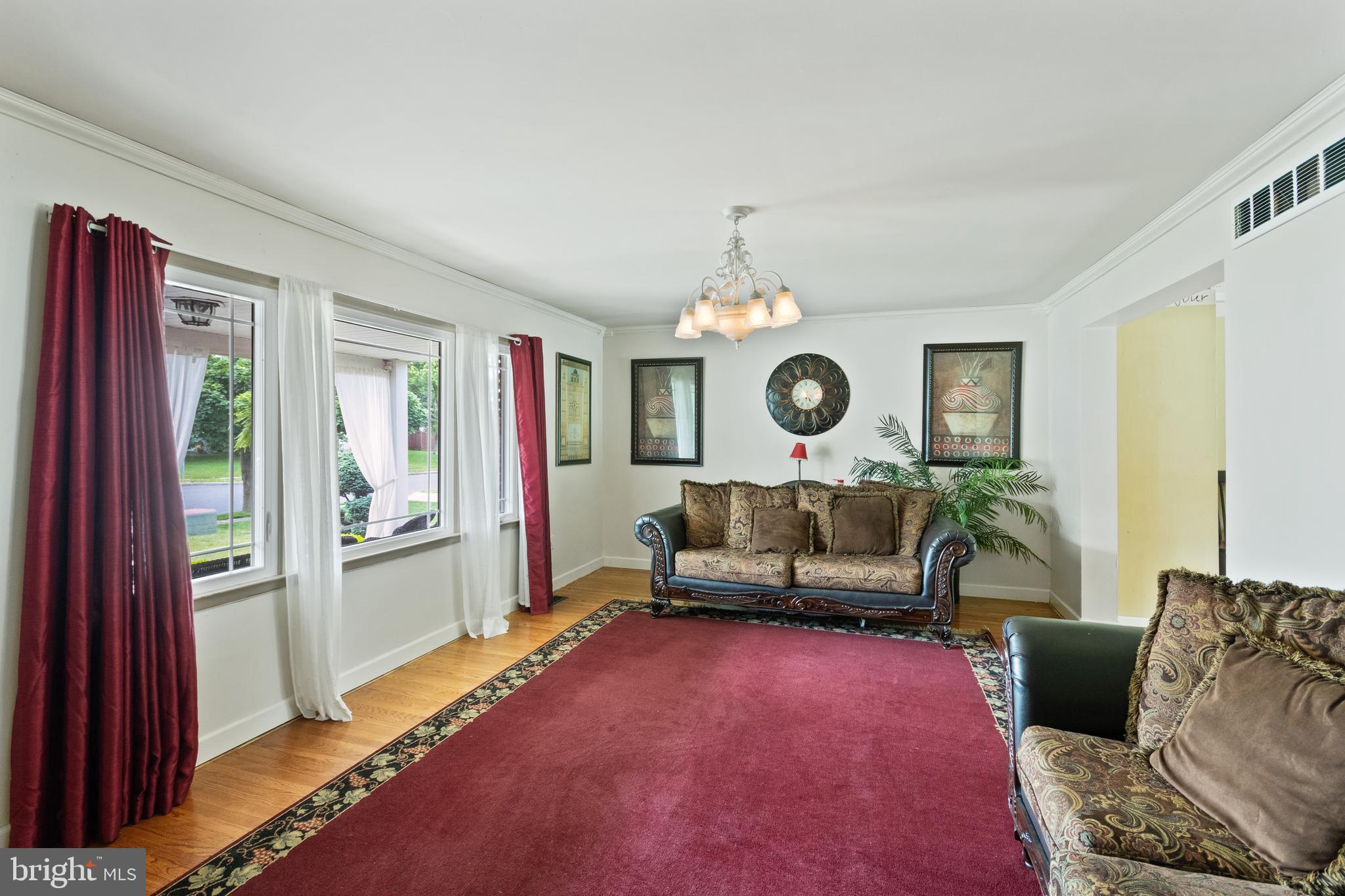 50 Freedom Road Sewell, NJ 08080 - Photo 2 of 39