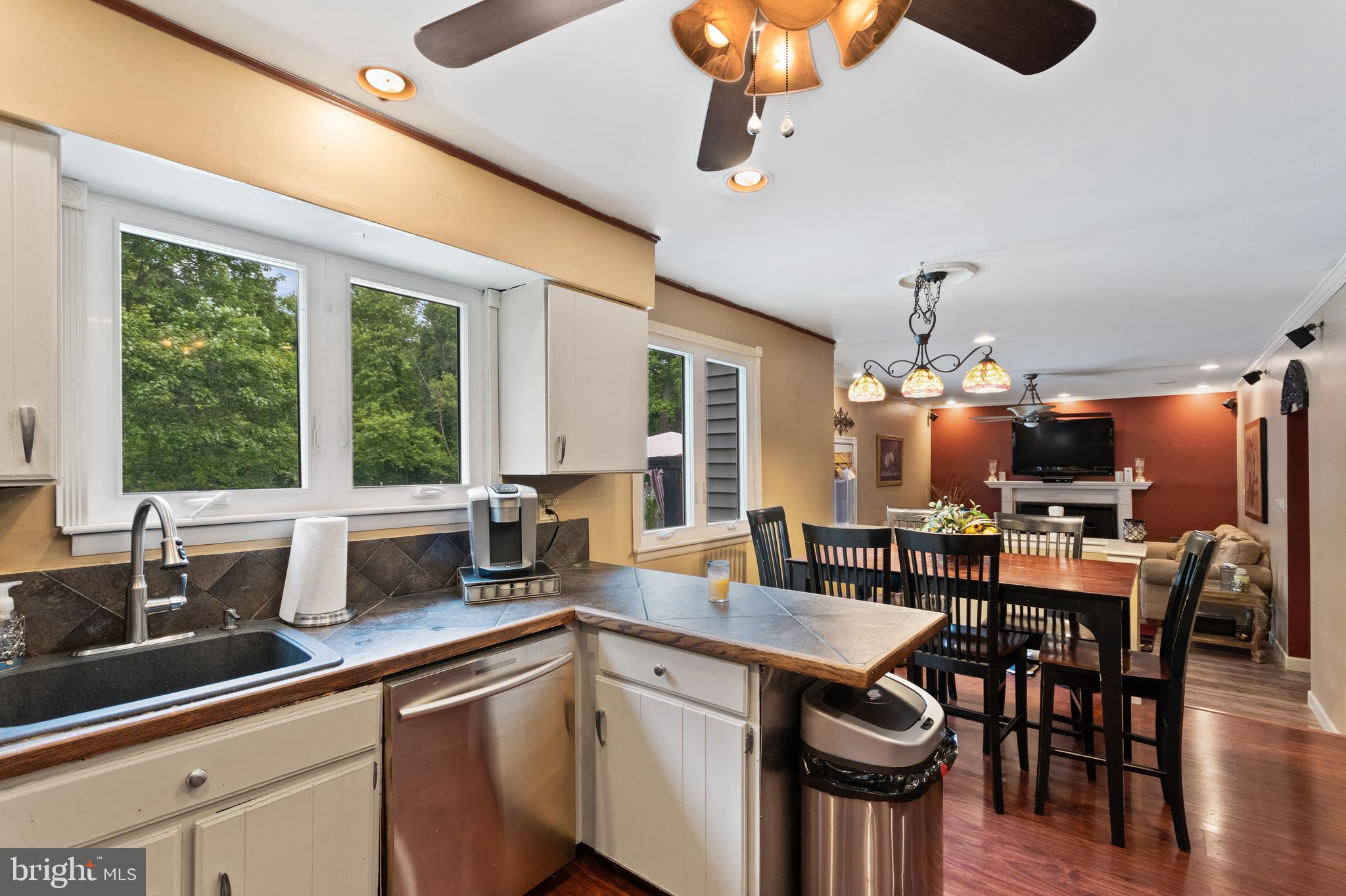 50 Freedom Road Sewell, NJ 08080 - Photo 11 of 39