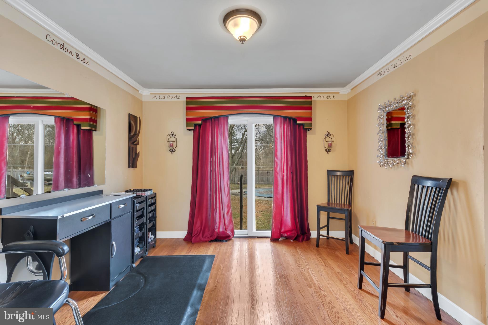 50 Freedom Road Sewell, NJ 08080 - Photo 5 of 39